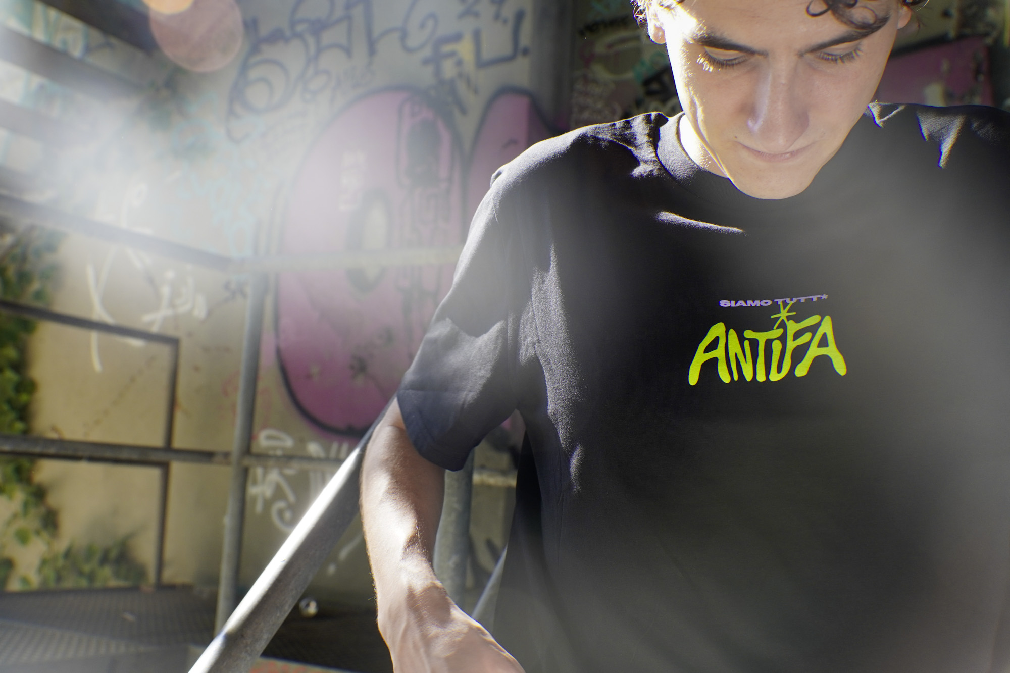T shirt Antifa