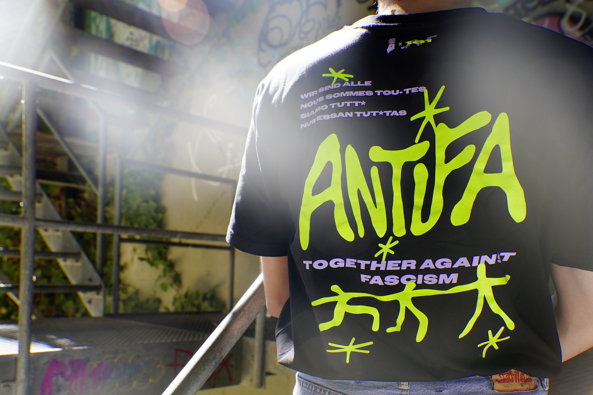 T shirt Antifa